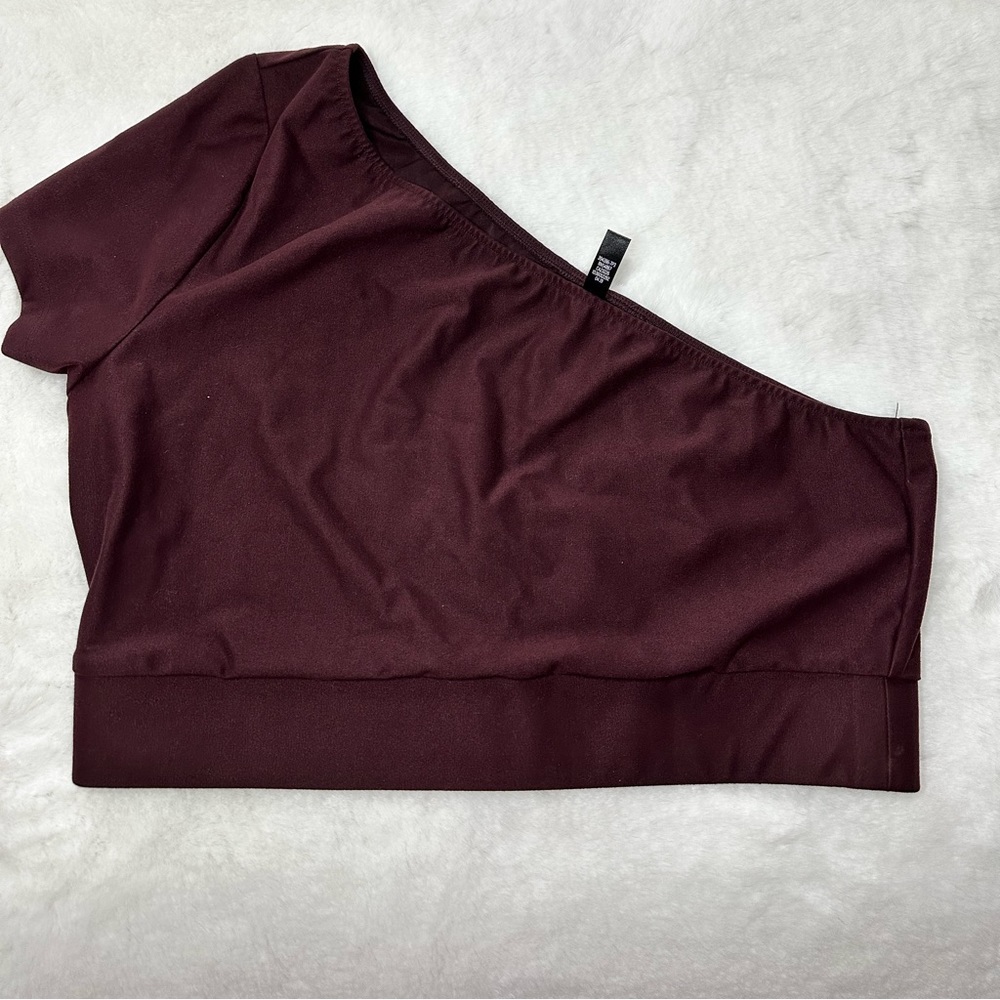 Victoria Secret Sport top Burgundy size Large
